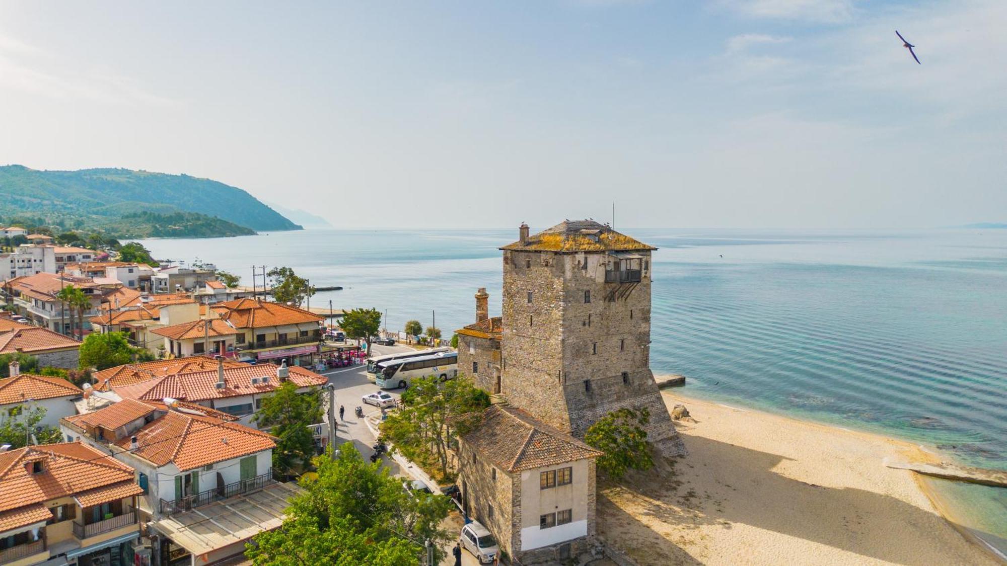 Athos Guest House Pansion Ouranoupoli Bagian luar foto