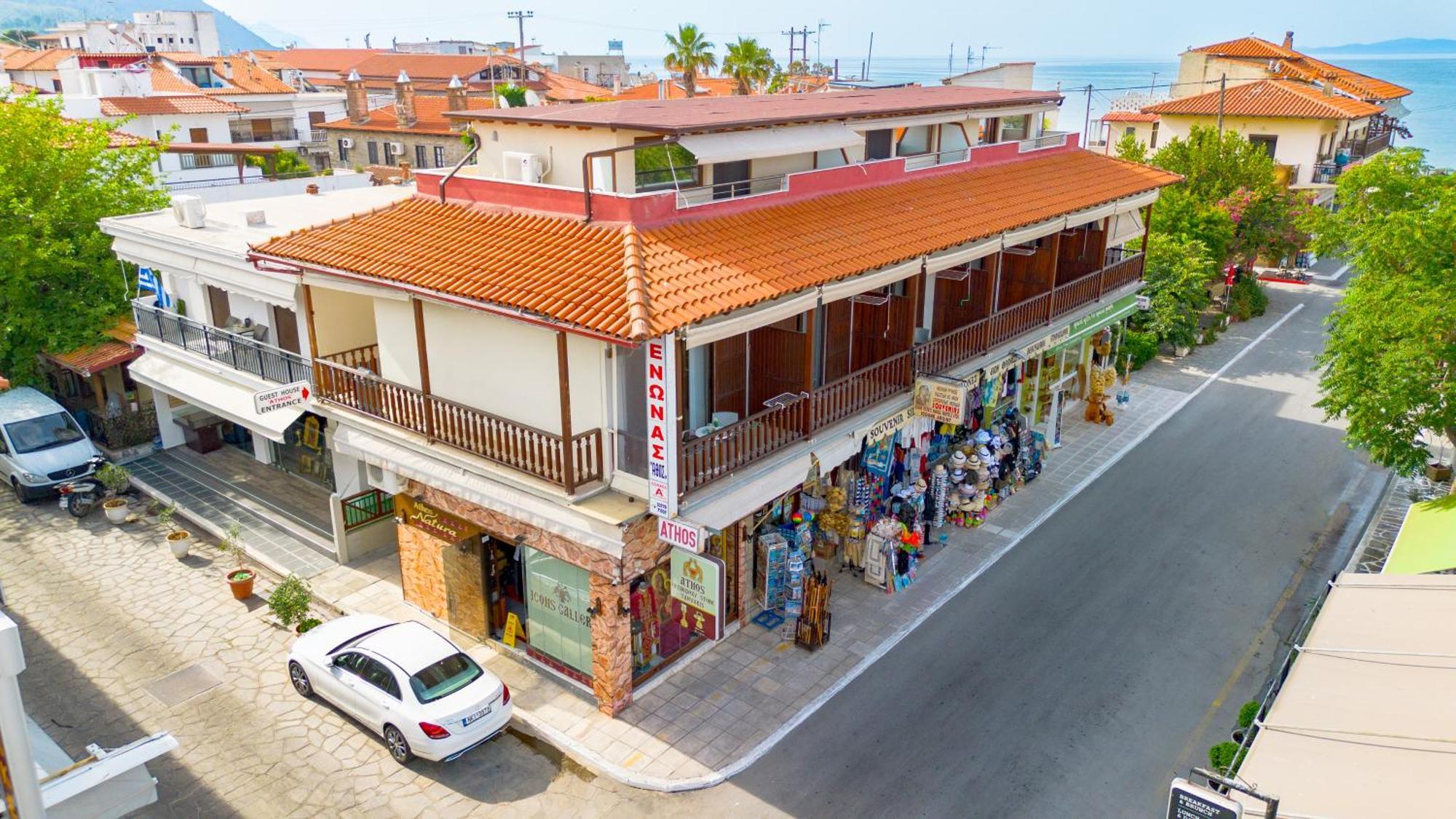 Athos Guest House Pansion Ouranoupoli Bagian luar foto