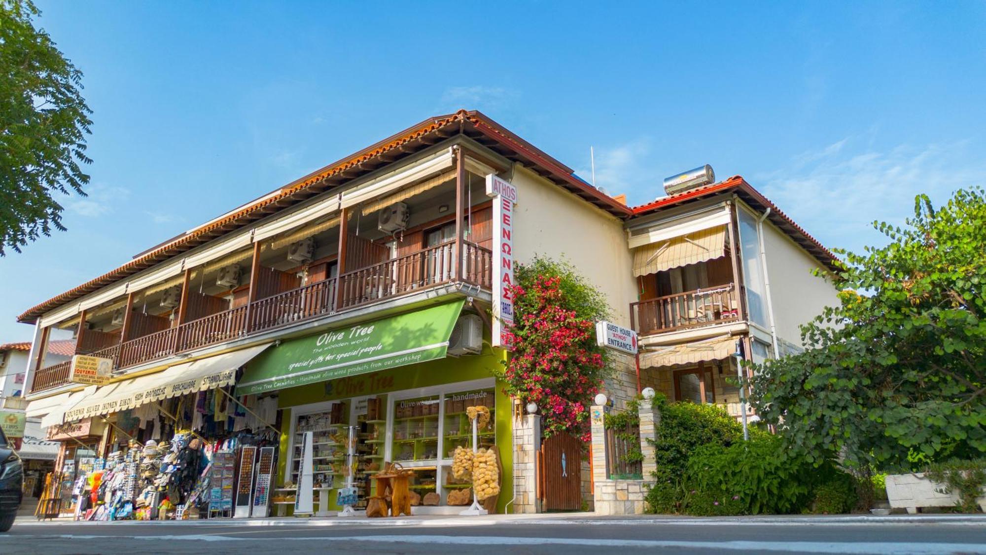 Athos Guest House Pansion Ouranoupoli Bagian luar foto